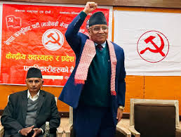 “संसद‍्मा ढलेँ ढलेँ गीत गाउने ओलीलाई प्रचण्डले फर्काए जवाफ के यो दोहोरि चलेको हो ?”